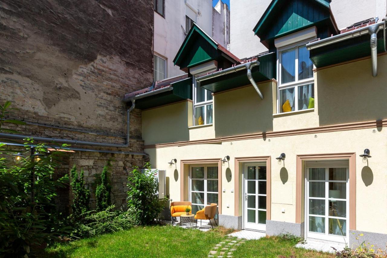 Unique Central 3 Floor Home With 4Bdrm, 3Bthrm Βουδαπέστη Εξωτερικό φωτογραφία
