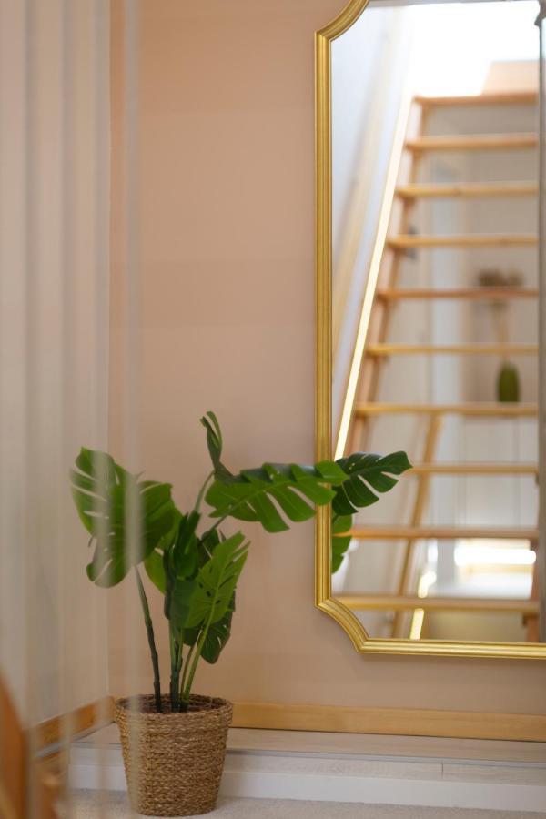 Unique Central 3 Floor Home With 4Bdrm, 3Bthrm Βουδαπέστη Εξωτερικό φωτογραφία