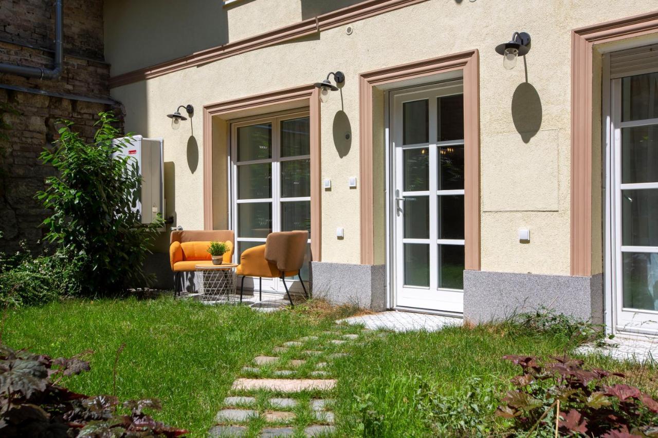 Unique Central 3 Floor Home With 4Bdrm, 3Bthrm Βουδαπέστη Εξωτερικό φωτογραφία